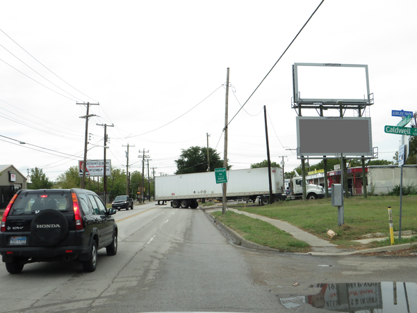 E Grand Av ES 200ft N/O Caldwell St F/S - 3