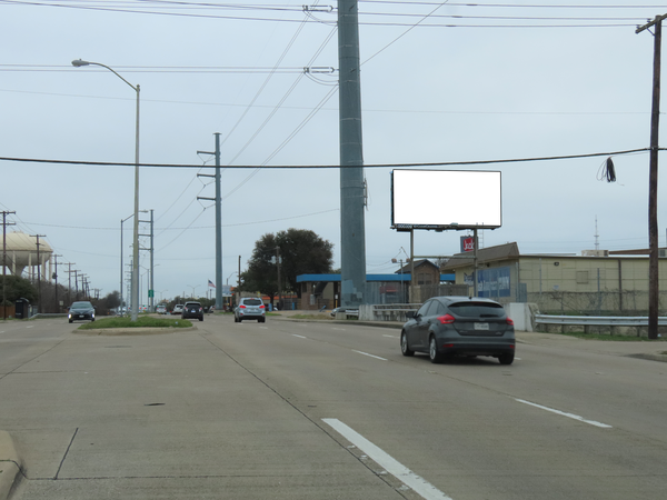Forest Ln SS 630ft W/O Skillman St F/W - 2