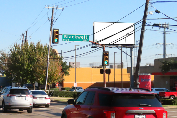 Greenville Ave ES 140ft N/O Blackwell St F/S - 2