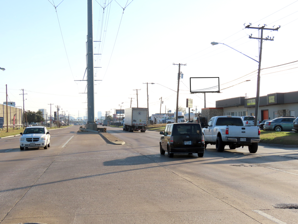 Irving Blvd SS 65ft W/O Pulaski F/W - 2