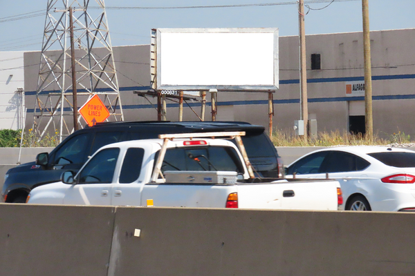 LBJ Fwy (I-635) NS 0.3mi W/O Kingsley Rd F/E - 2