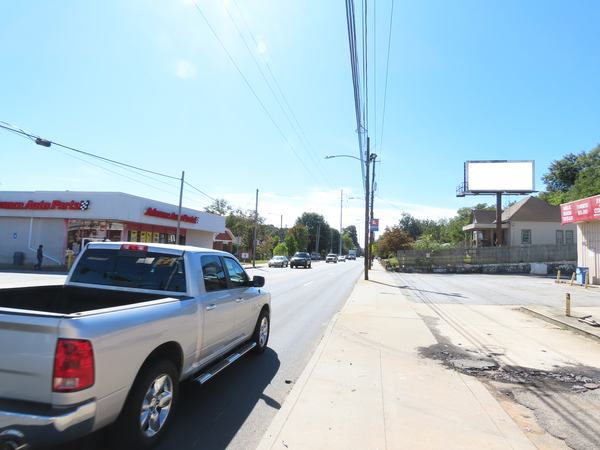 Metropolitan Pkwy WS 175ft S/O Dill Ave F/N - 1