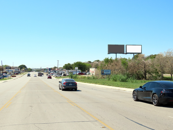 Hwy 377 WS 170ft N/O Davenport Av F/N - 4