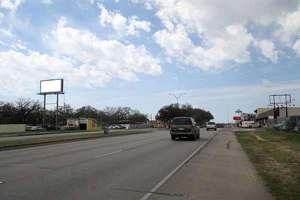 Lancaster Av SS 255ft E/O Dallas Av F/E - 1