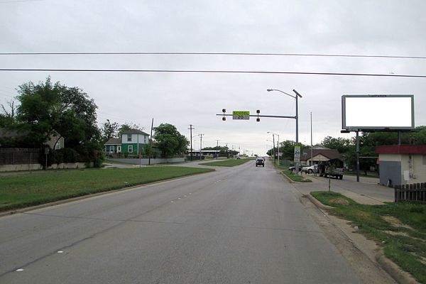 Long Av SS 60ft W/O 31st St F/W - 2