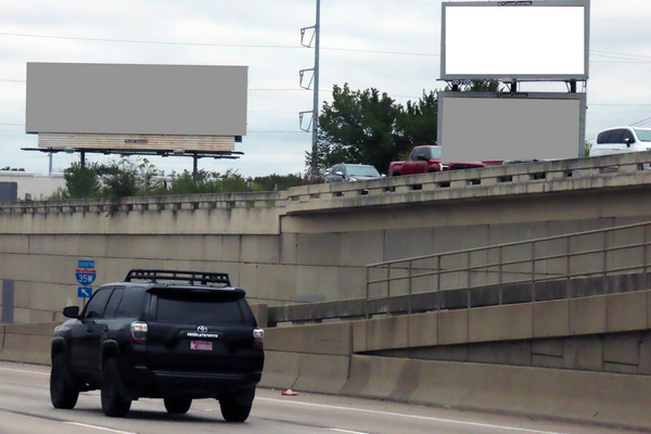 South Fwy (I-35W) WS 700ft S/O Berry St F/N - 1