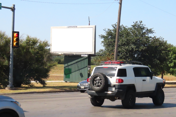 White Settlement SS 70ft W/O Isbell Rd F/E - 1