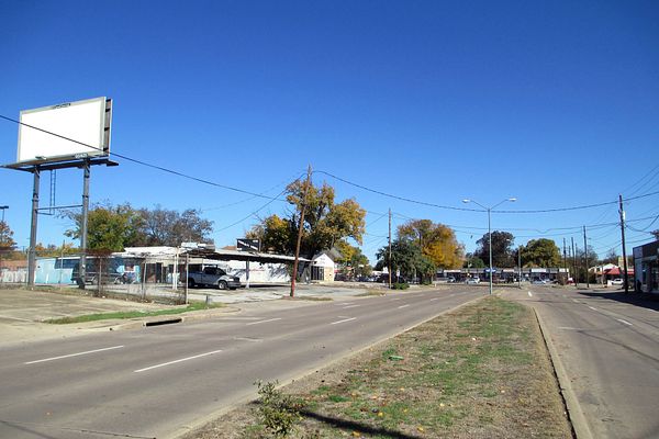 Main St NS 230ft E/O Peak St F/W - 1