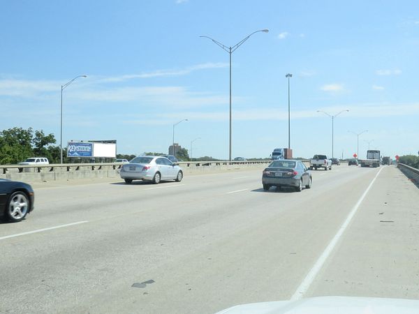I-45 ES 100ft N/O Grand Av F/N - 2
