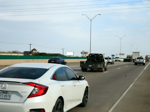 I-35E WS 0.2mi S/O Wintergreen Rd F/S - 1