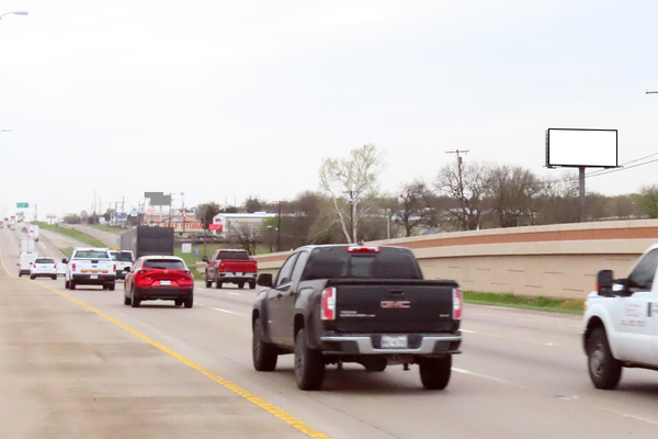 I-35E WS 0.5mi S/O Belt Line Rd F/N - 2