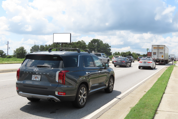 Hwy 138 ES 1000ft N/O I-20 F/N - 1