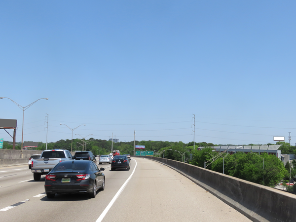I-85N ES 1300ft N/O Piedmont Rd 20x60 F/S - 1