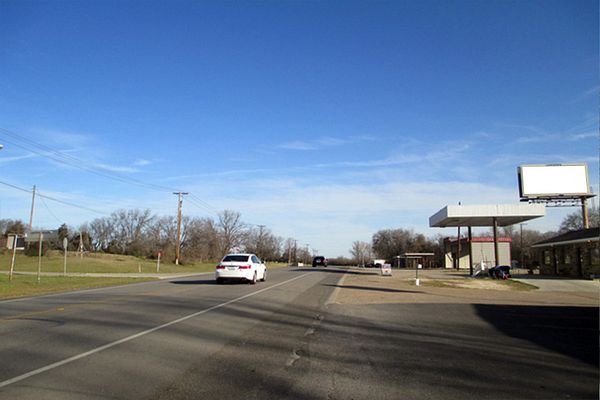 Bus Hwy 67 ES 100ft N/O Purdom F/S - 2