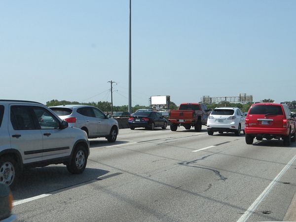 Thornton Fwy (I-30) SS 500ft W/O Samuell Blvd F/E - 1