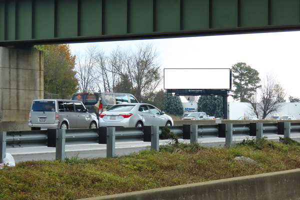 I-75N ES 500ft S/O Canton Hwy F/N - 1