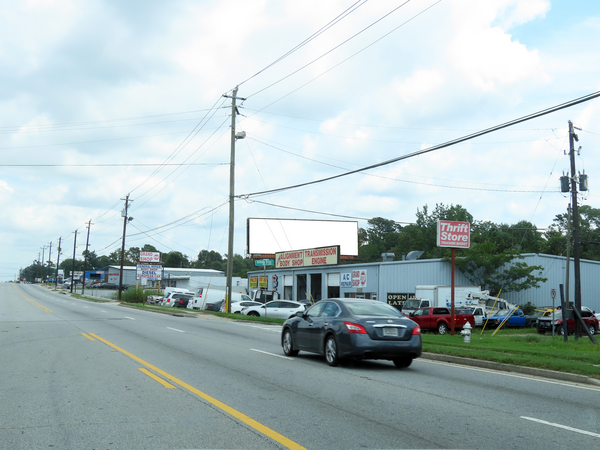 Buford Hwy ES 100ft N/O Hillside St F/S - 1