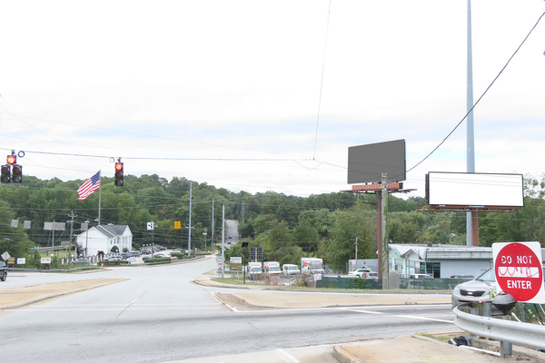 Northcrest Rd SS 100ft E/O I-85N F/W - 1