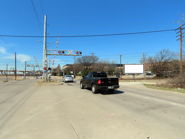 Restland Rd NS 220ft E/O T I Blvd F/E - 2