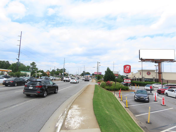 Jimmy Carter Blvd NS 0.05mi E/O I-85N F/E - 1