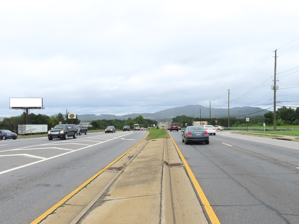 North Cobb Pkwy ES 750ft S/O Kennesaw Due West F/N - 1