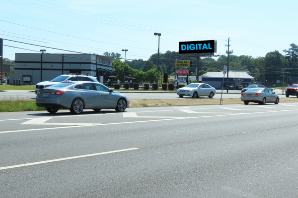 North Cobb Pkwy ES 250ft N/O Dallas St F/N - 1