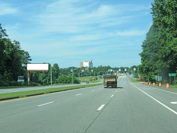 South Marietta Pkwy SS 500ft E/O I-75N F/E - 1