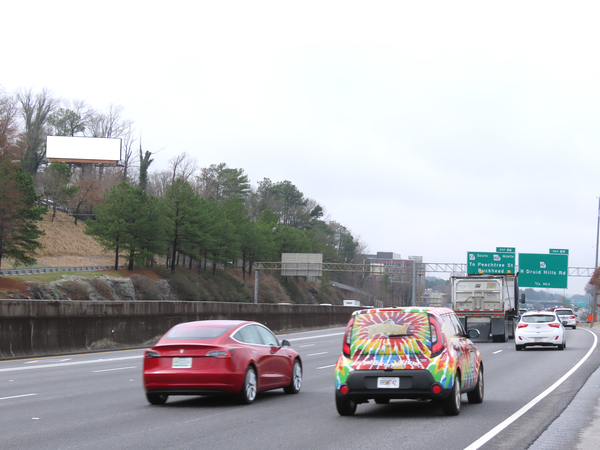 I-85N ES 1200ft S/O Clairmont Rd F/N - 1
