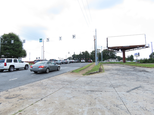 Lower Roswell Rd ES 50ft S/O South Marietta Pkwy F/S - 1