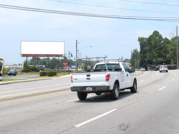Windy Hill Rd SS 1500ft E/O Cobb Pkwy F/E - 1