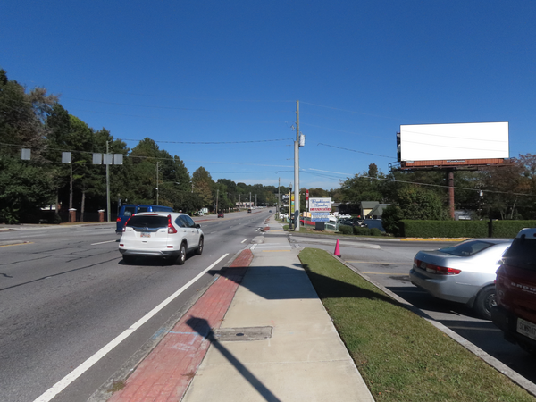 Buford Hwy ES 75ft N/O North Druid Hills F/S - 1