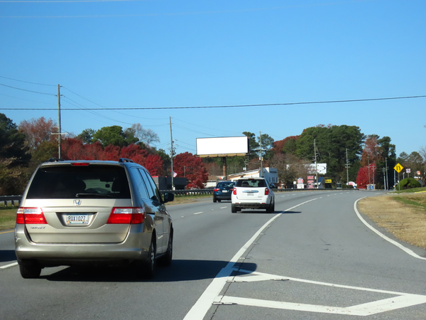 North Cobb Pkwy WS 2000ft N/O Barrett Pkwy F/S - 1