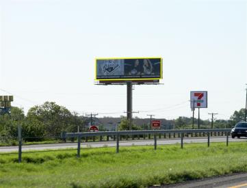 I-35W-MP36.9-.1 MI N/O RENFRO E/S