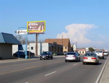 BUS-67 @ 1106 W HENDERSON N/S