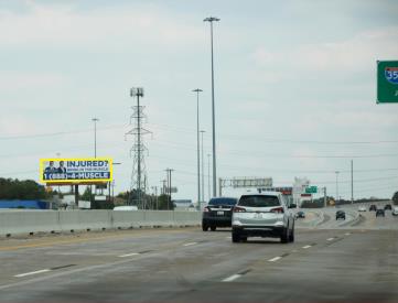 US-67 AT 3535 MARVIN D LOVE FWY W/S