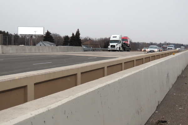 I-94 ES 735ft S/O Hwy K F/N - 1