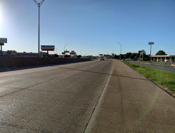 WTR FRWY E/S @ 2317 S. DANVILLE N/F