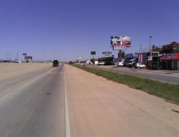 WTR FRWY E/S @ 1323 S. DANVILLE S/F
