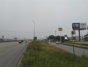 WTR FRWY W/S @ 3002 S. CLACK N/F