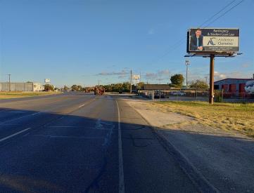 1800 NO. TREADAWAY S/F