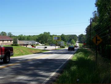 704 HWY 29 N  S/O OLD ATLANTA HWY WS/FS