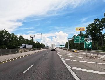 E/S I-65 1ST S/O INDUSTRIAL PKWY F/S