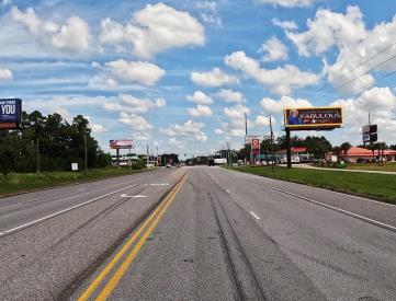 E/S FBX 2ND S/O HWY 98