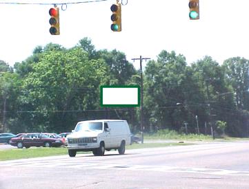 E/S WILSON AVE 2ND N/O I-165 F/N