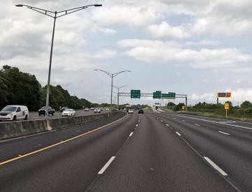 S/S I-10 1ST W/O MICHIGAN AVE