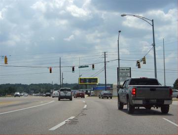 N/S COTTAGE HILL W/O I-65 F/E