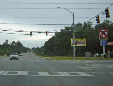 E/S HILLCREST N/O GIRBY F/S