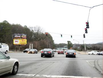 W/S COBB PKWY S/O MARIETTA 120 LOOP LHR F/N