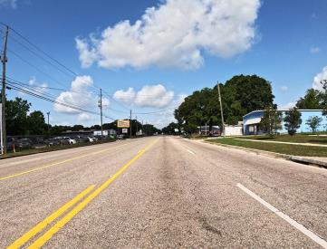 S/S THREE NOTCH RD 1/4M W/O HWY 90 F/E