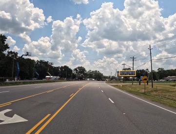 W/S Hwy 59 3rd N/O CR 54